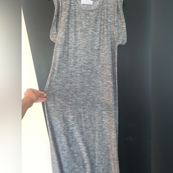 Self Contrast brand, straight silhouette size Small. - Picture 2 of 14